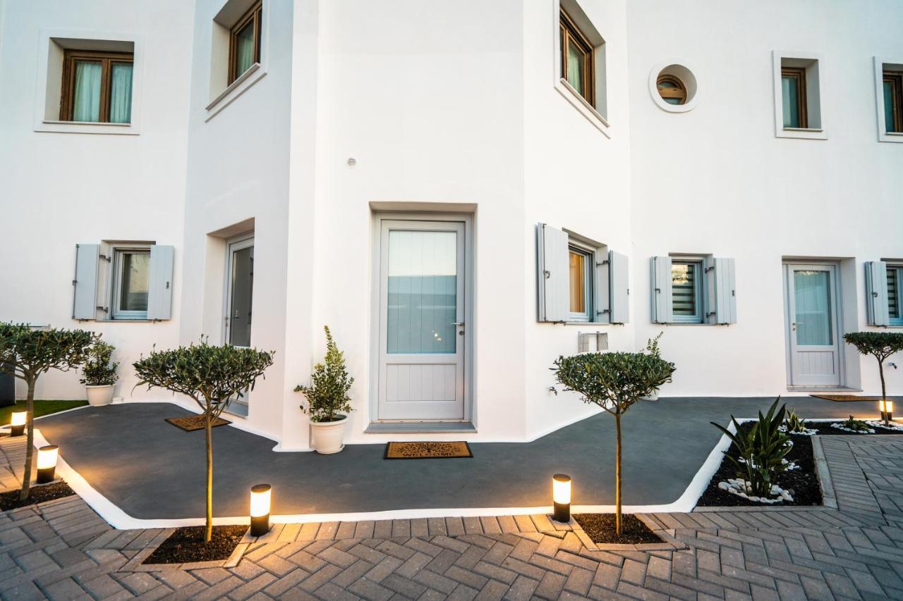Sn Santorini Apartments Камари Экстерьер фото