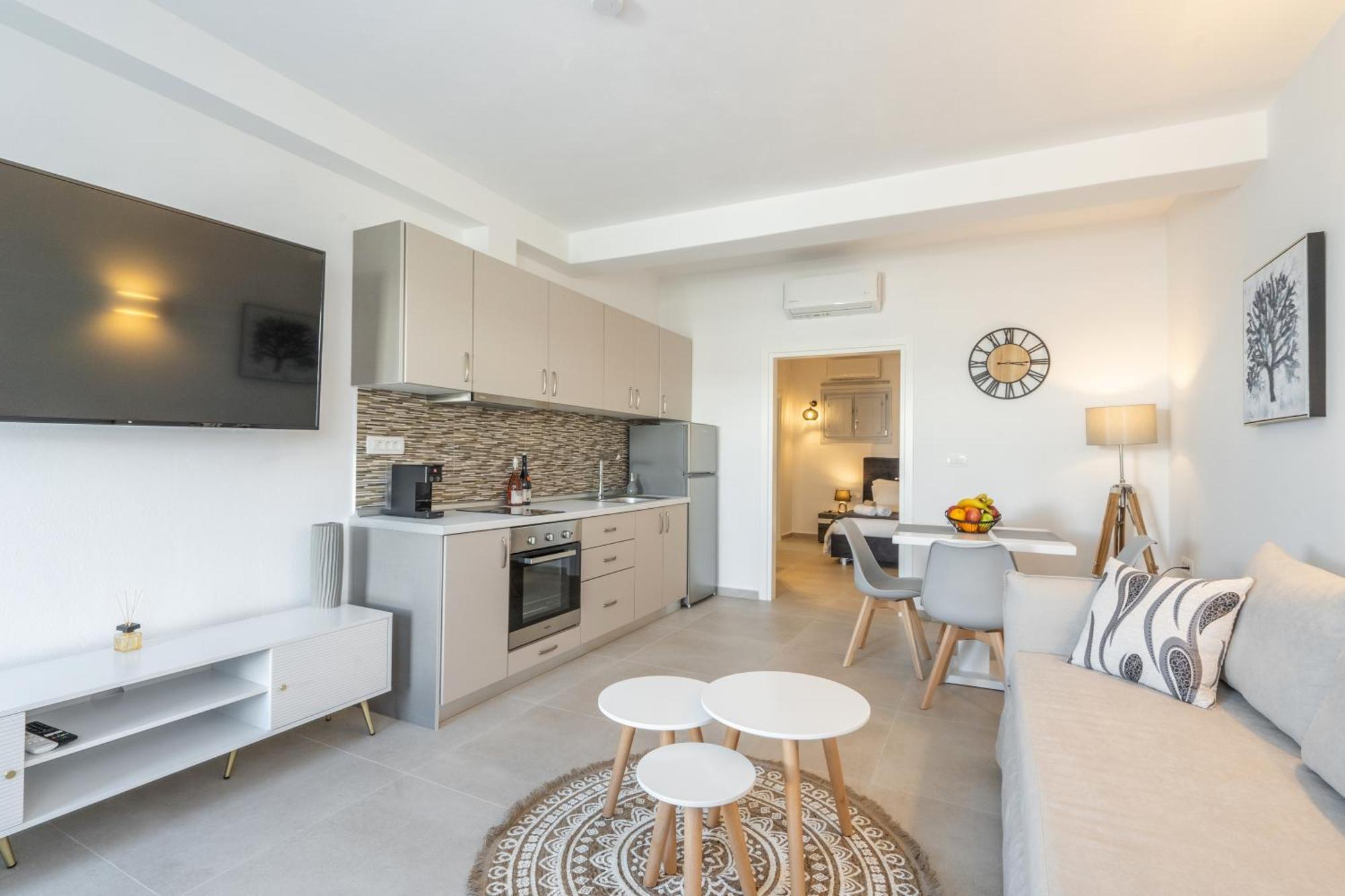 Sn Santorini Apartments Камари Экстерьер фото
