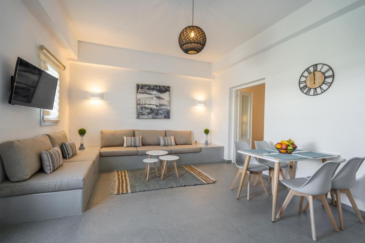 Sn Santorini Apartments Камари Экстерьер фото