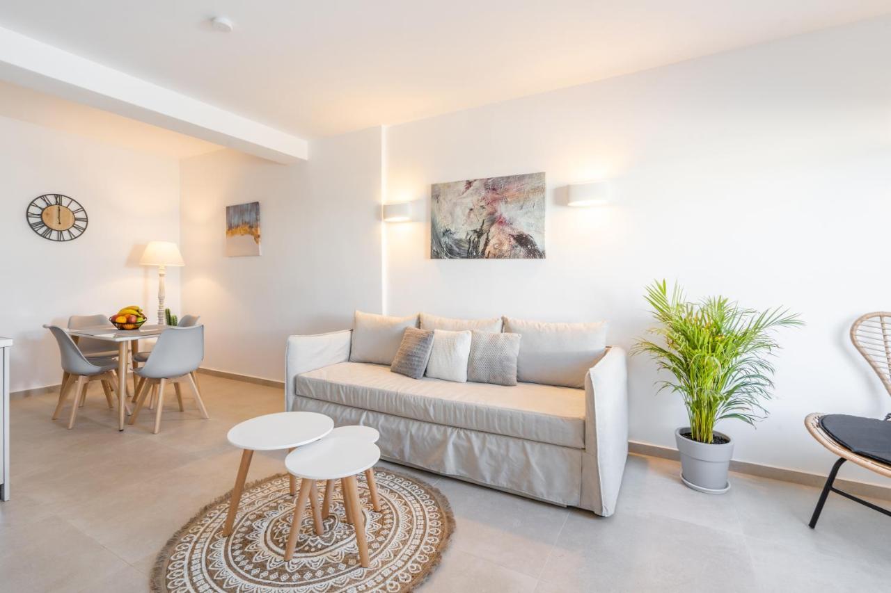 Sn Santorini Apartments Камари Экстерьер фото