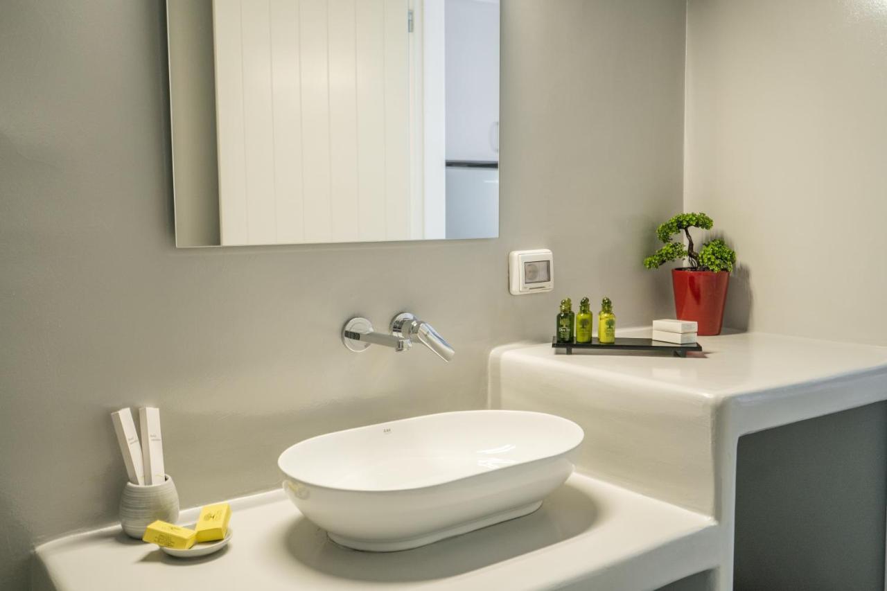 Sn Santorini Apartments Камари Экстерьер фото