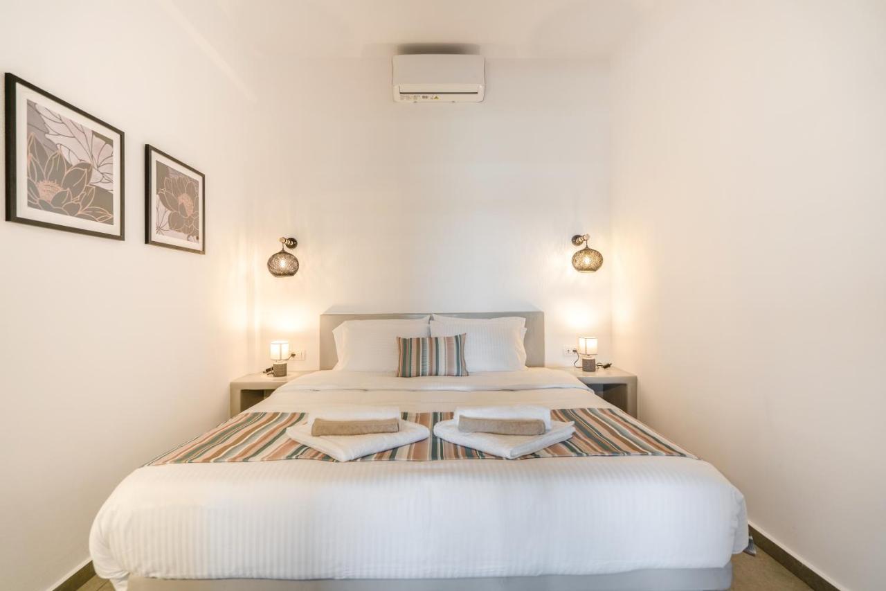 Sn Santorini Apartments Камари Экстерьер фото