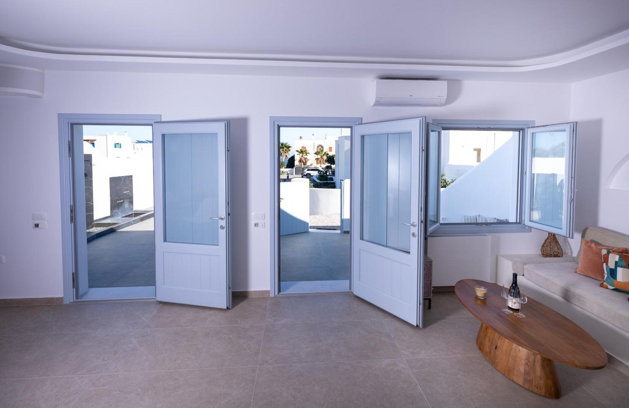 Sn Santorini Apartments Камари Экстерьер фото
