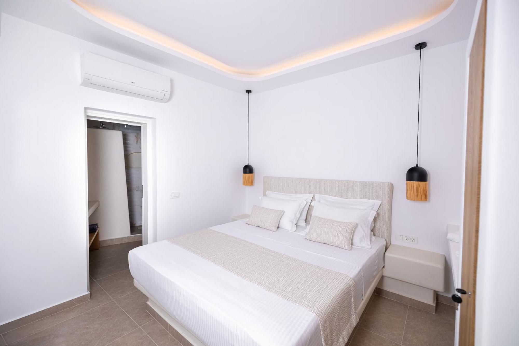 Sn Santorini Apartments Камари Экстерьер фото