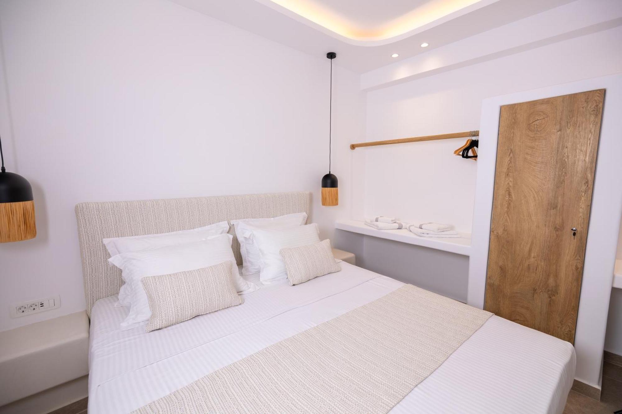 Sn Santorini Apartments Камари Экстерьер фото
