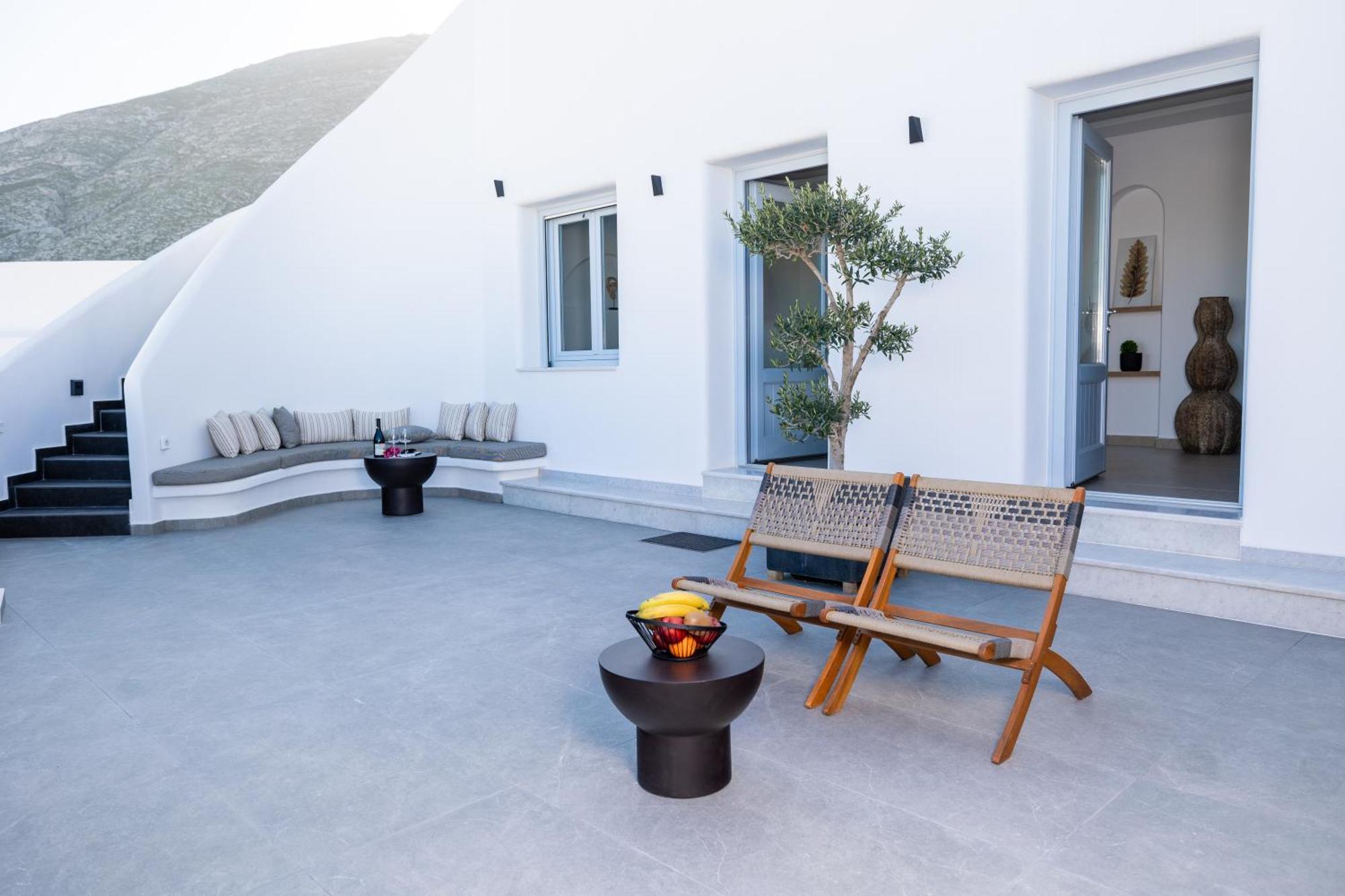Sn Santorini Apartments Камари Экстерьер фото