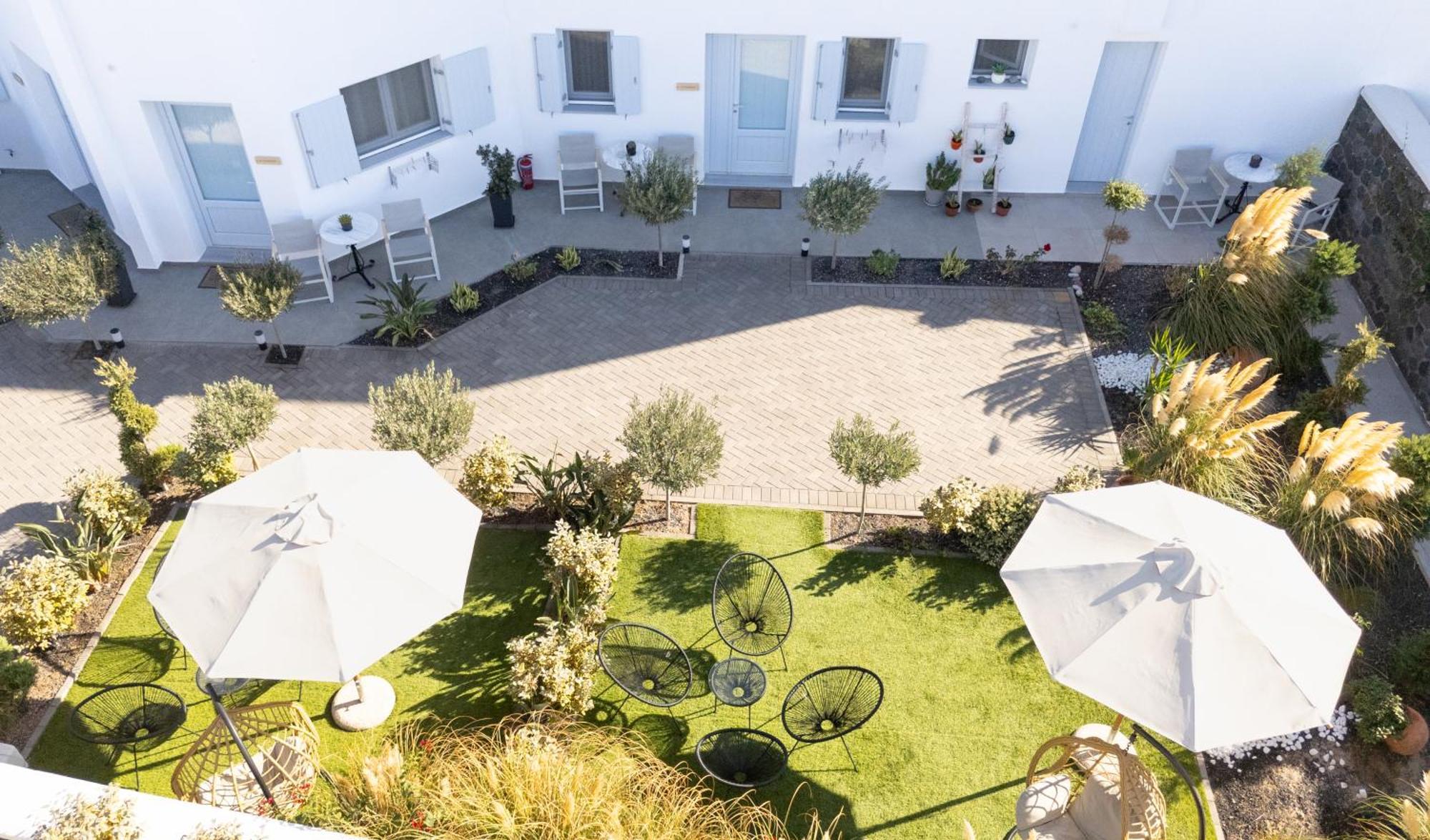 Sn Santorini Apartments Камари Экстерьер фото